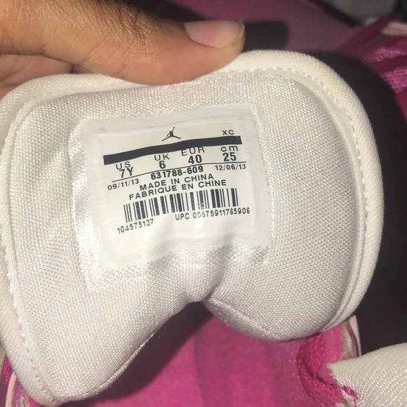 RARE Pink Air Jordan’s - Picture 5 of 6